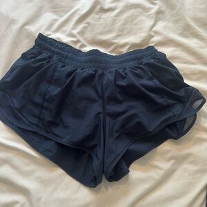 LULULEMON HOTTY HOT 2.5